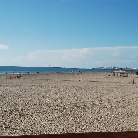 Brisas Estadio Playa Victoria Cádiz Buitenkant foto
